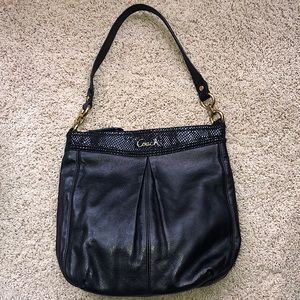 Coach shoulder bag
